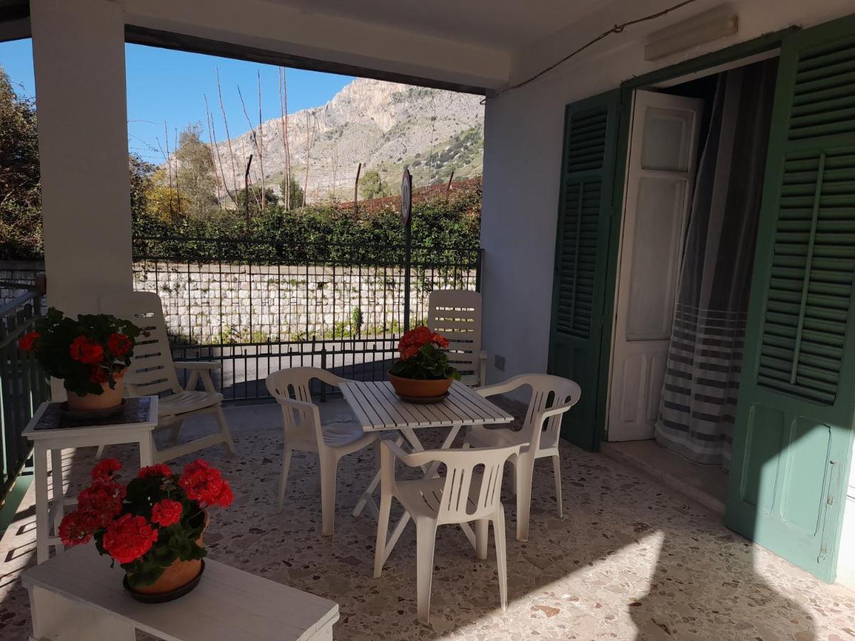 Casa Vacanze Ciccine คาปาชิ ภายนอก รูปภาพ