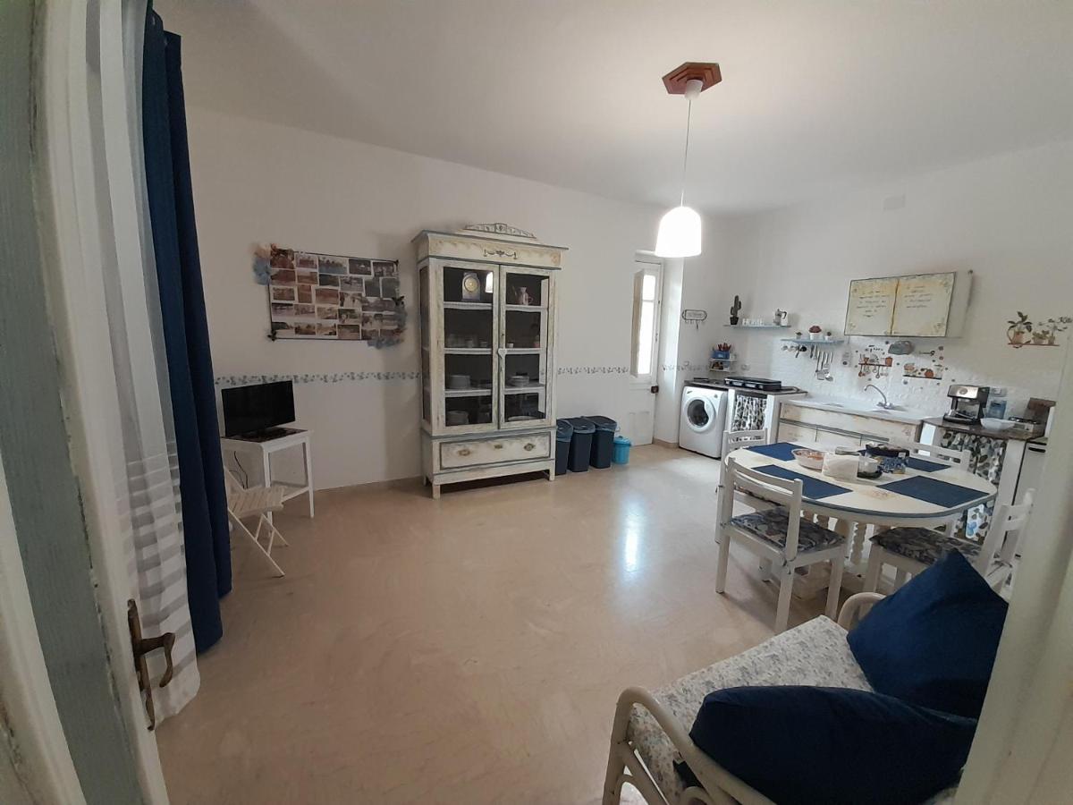 Casa Vacanze Ciccine คาปาชิ ภายนอก รูปภาพ