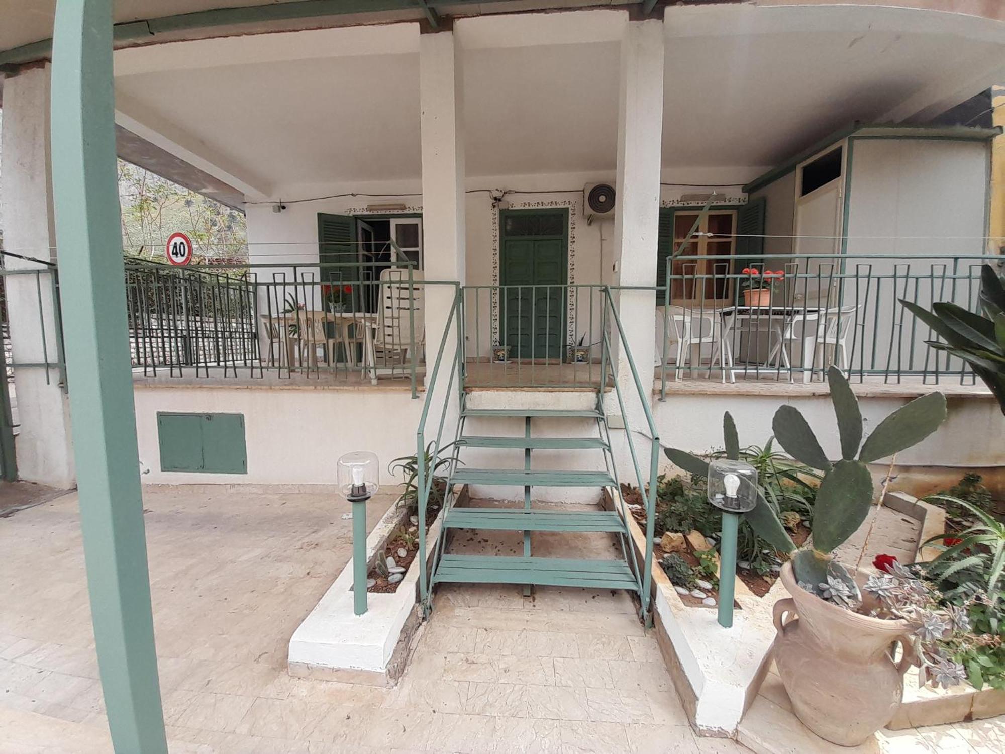 Casa Vacanze Ciccine คาปาชิ ภายนอก รูปภาพ