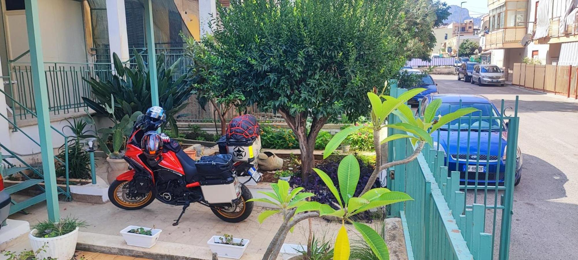 Casa Vacanze Ciccine คาปาชิ ภายนอก รูปภาพ